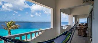 Exceptional Oceanfront Penthouse Delfshaven Sanddollar Resort