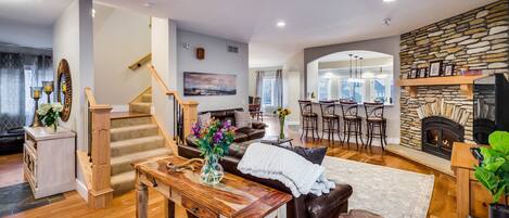 Smart TV, fireplace, books