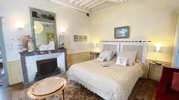 1 chambre, fer et planche à repasser, lit parapluie, Wi-Fi gratuit