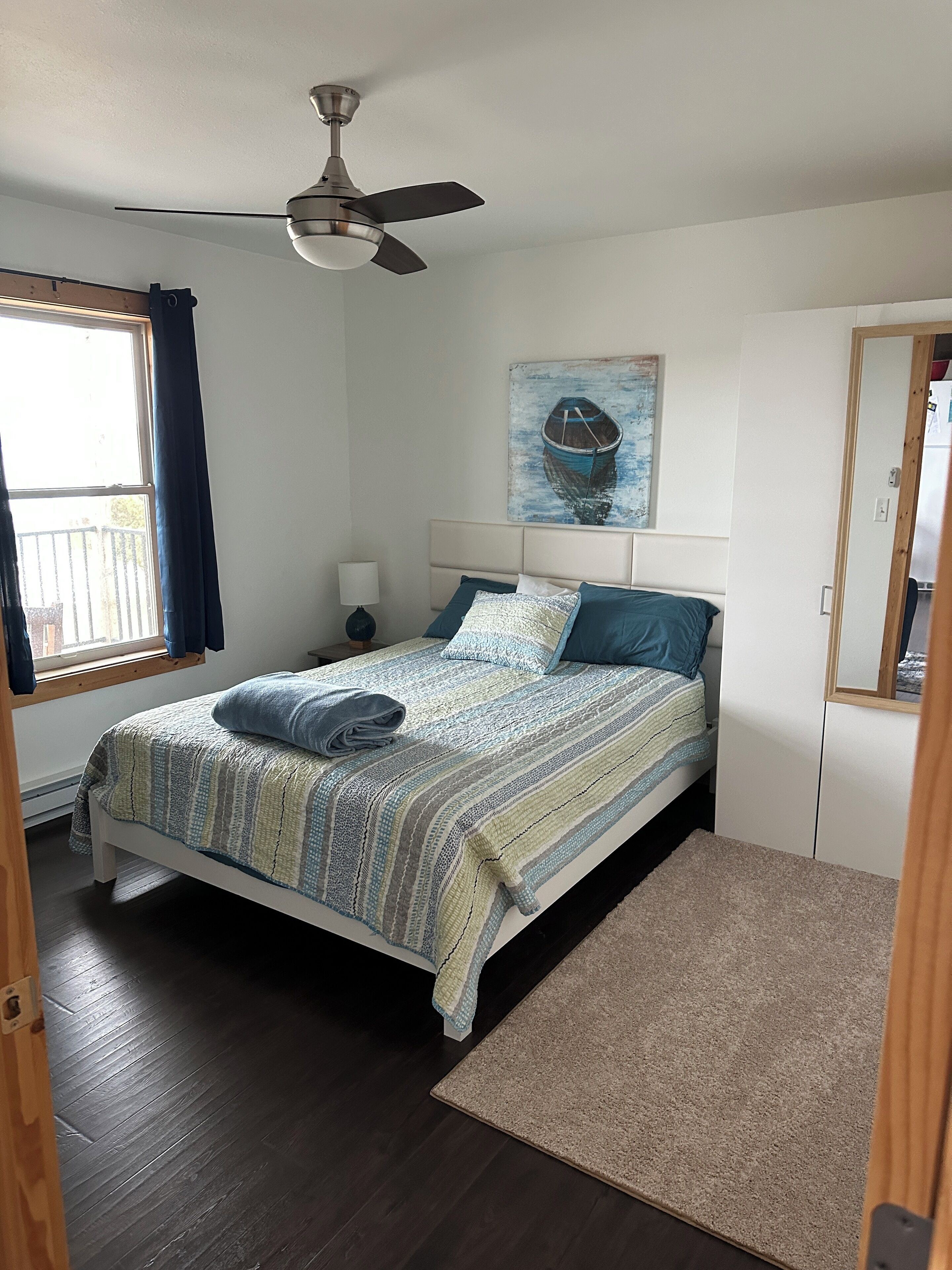 2 habitaciones, tabla de planchar con plancha y wifi gratis 