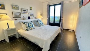 2 bedrooms, iron/ironing board, WiFi, bed sheets -  Typical Corsican  Villa with breathtaking sea views, heated swimming pool ! (Calvi)