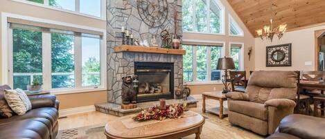 Téléviseur, foyer, bureau