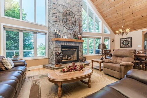 Stewart Lake Retreat all the bells and whistles!