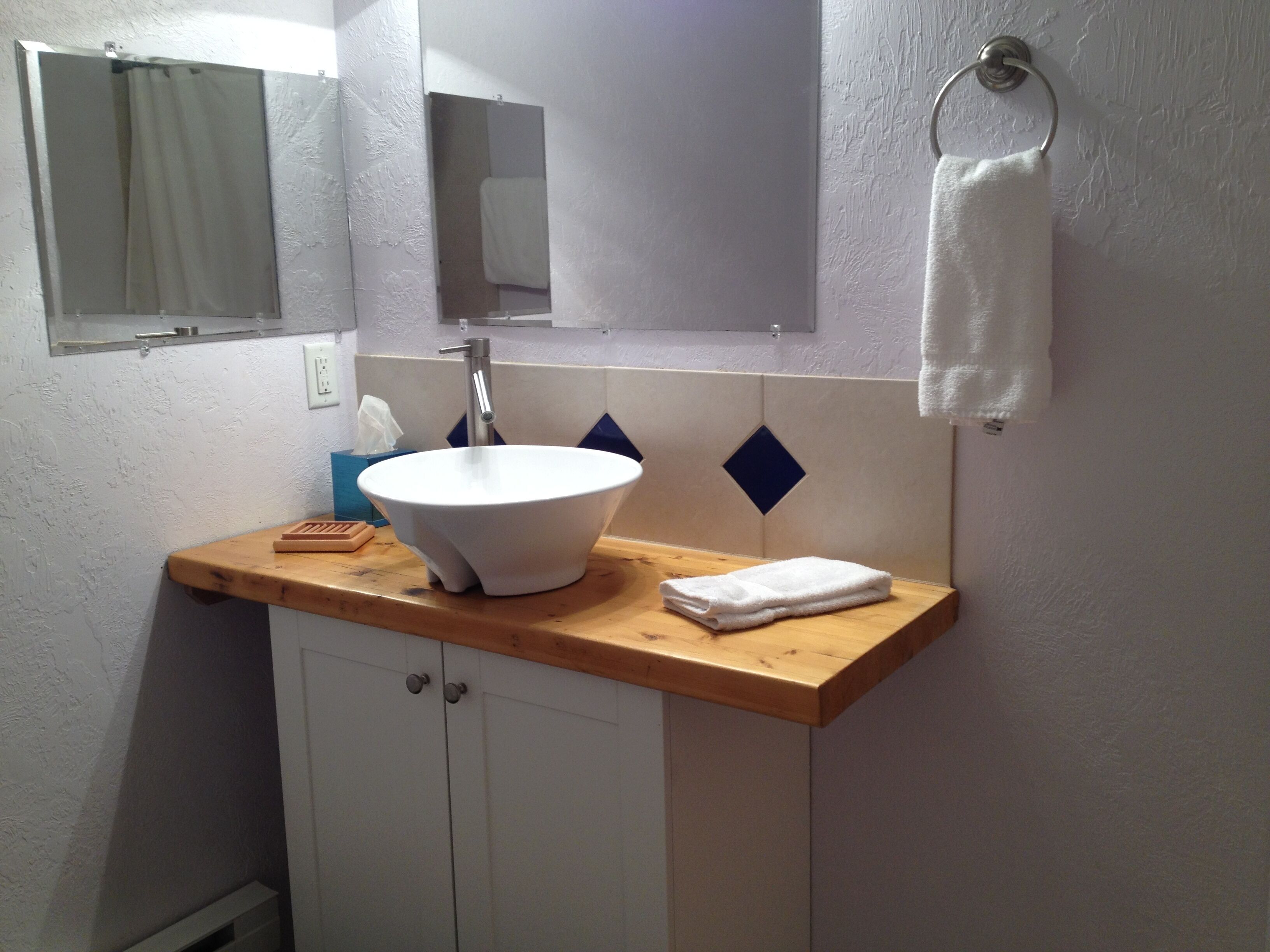 Carriage House in the heart of Downtown