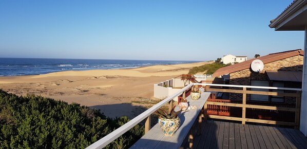 Property grounds - Beach house on golden sand dunes (Cannon Rocks)