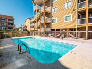 Pool - Sand Pebbles A3 | Ocean View + Community Pool! (CAROLINA BEACH)