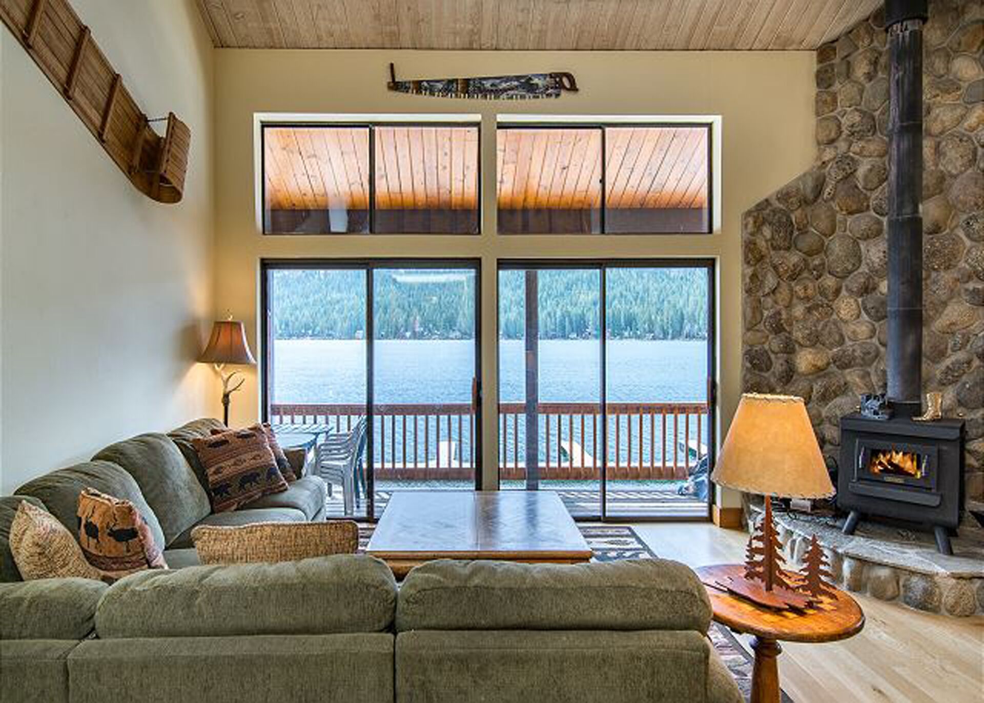 Ski Lease Monthly Rates  = 50%  of nightly 




































