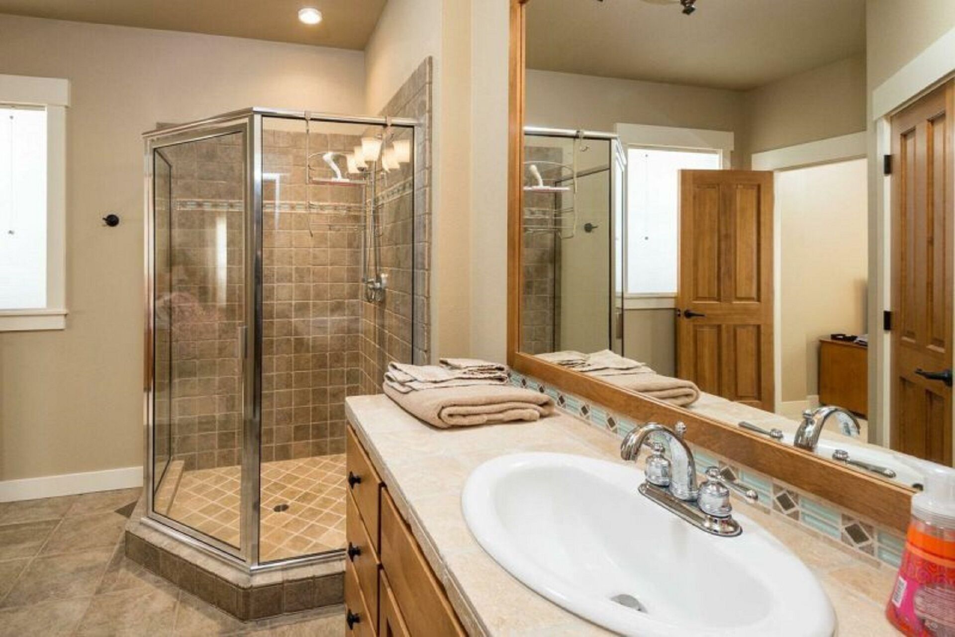 West Side Beauty! Can't get much closer to Mount Bachelor and Cascade Lakes Hwy!