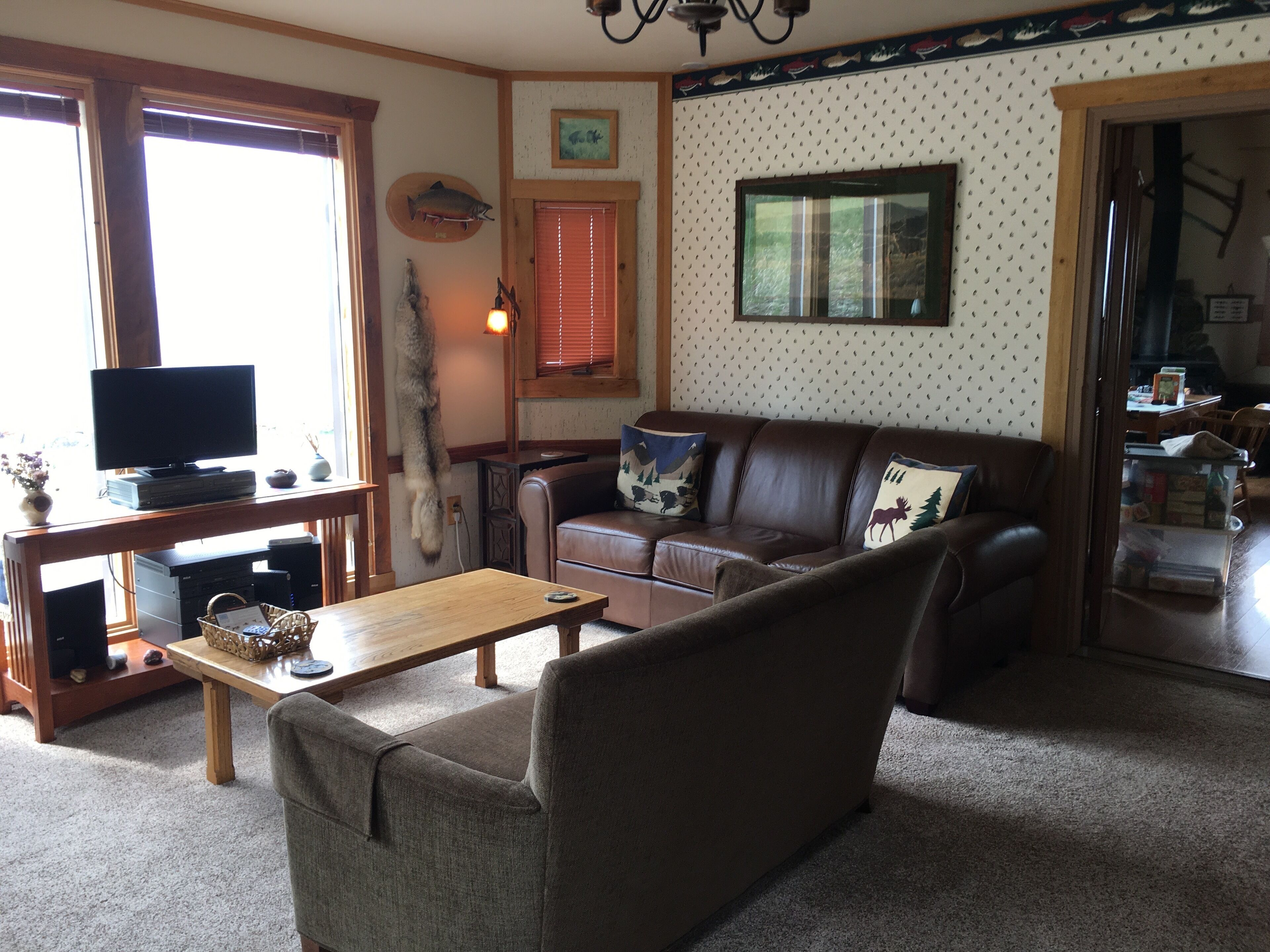 Mountain Home in the Crazy Mountains with Vistas and Solitude