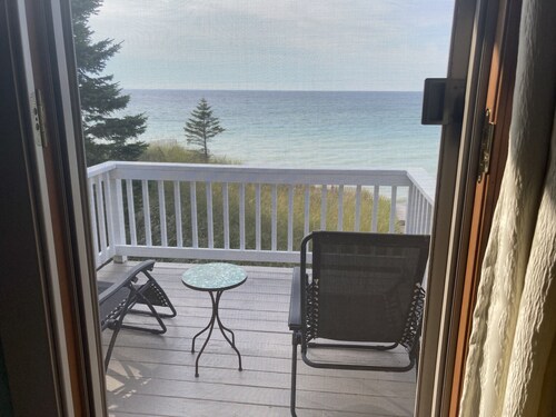 Lake Mich. Beachfront 4 bedroom Home with Fantastic Views and private beach   