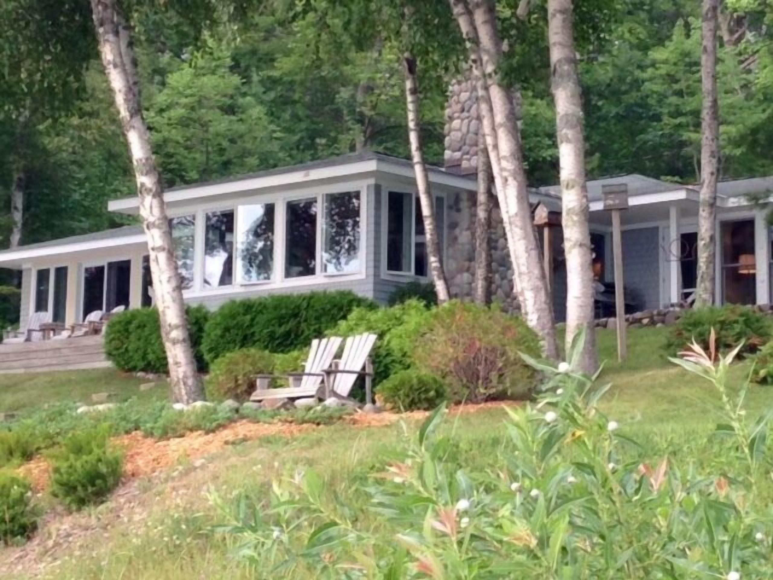 Sunset perfection! Good Harbor Bay Cottage in Leland, Lake Michigan