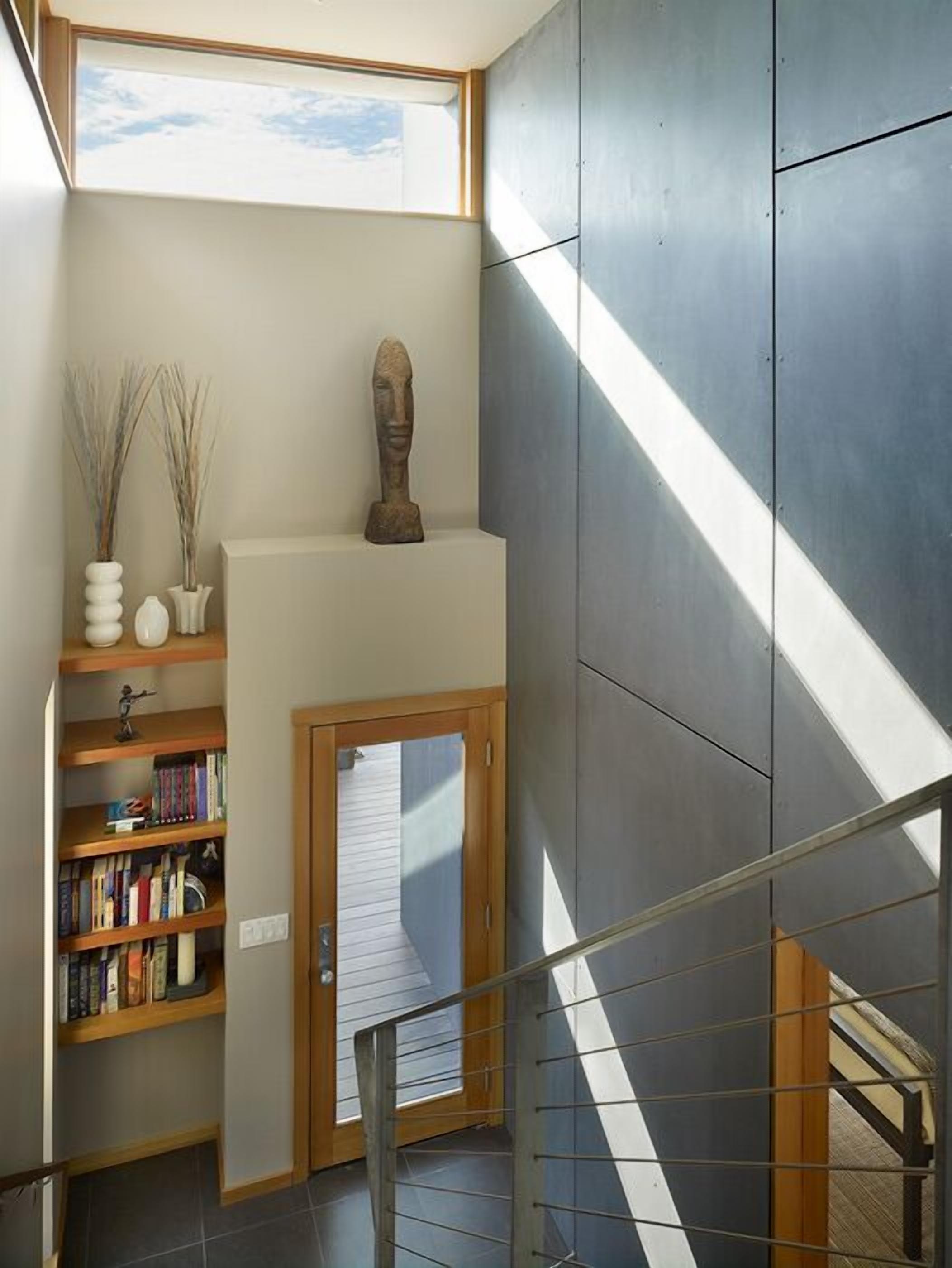 Modern BEACH FRONT HOME ON SECLUDED ISLAND (PUGET SOUND)  