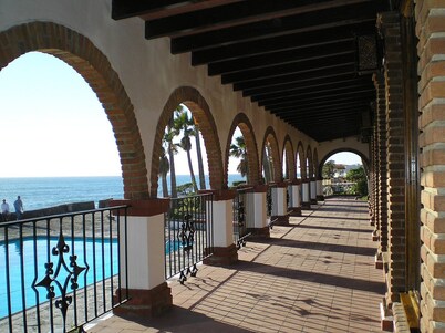 Relax and recharge at Nuestra Casita Cerca Del Mar