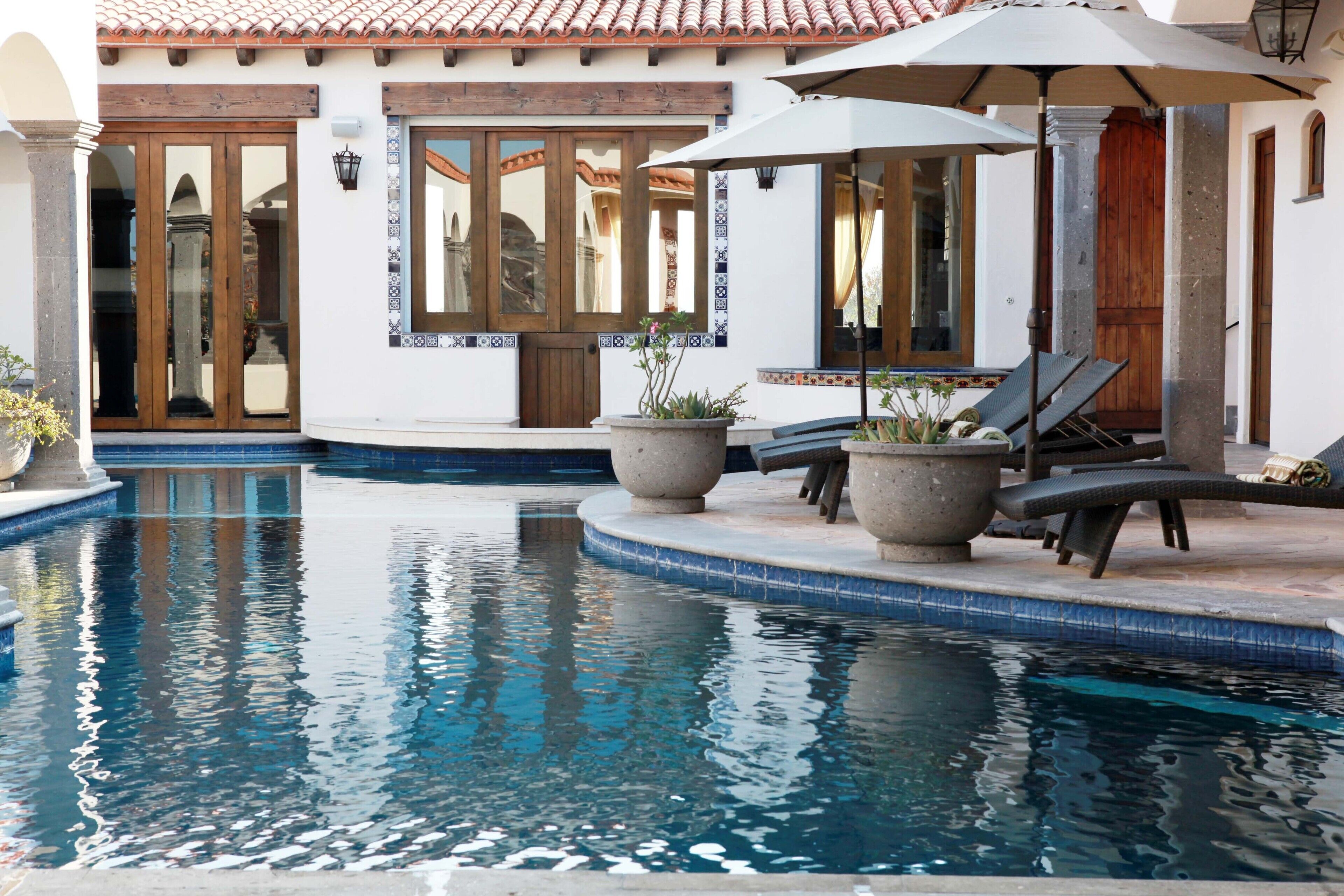 Gorgeous 7 bedroom beach view home to enjoy your time away from home