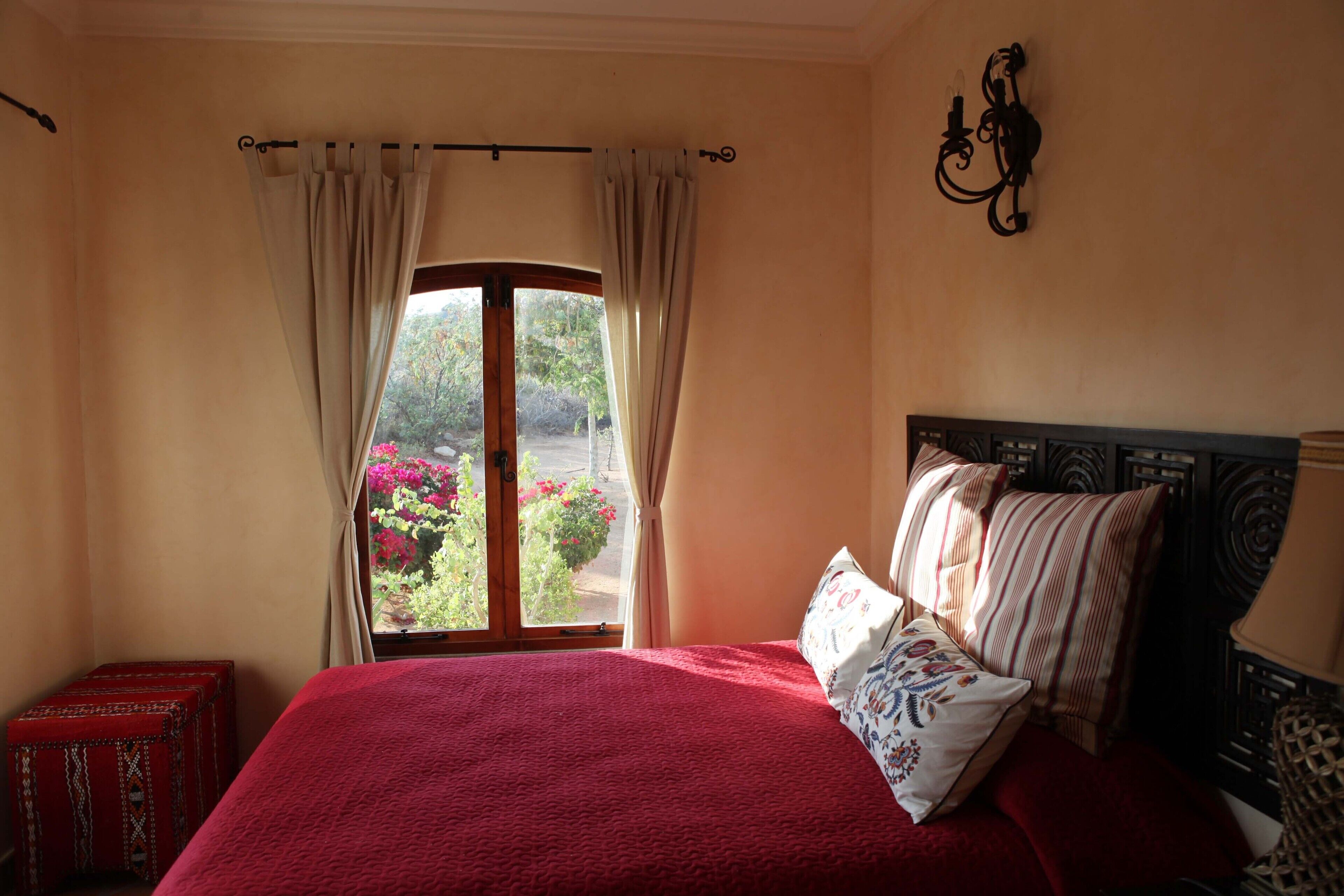 Gorgeous 7 bedroom beach view home to enjoy your time away from home