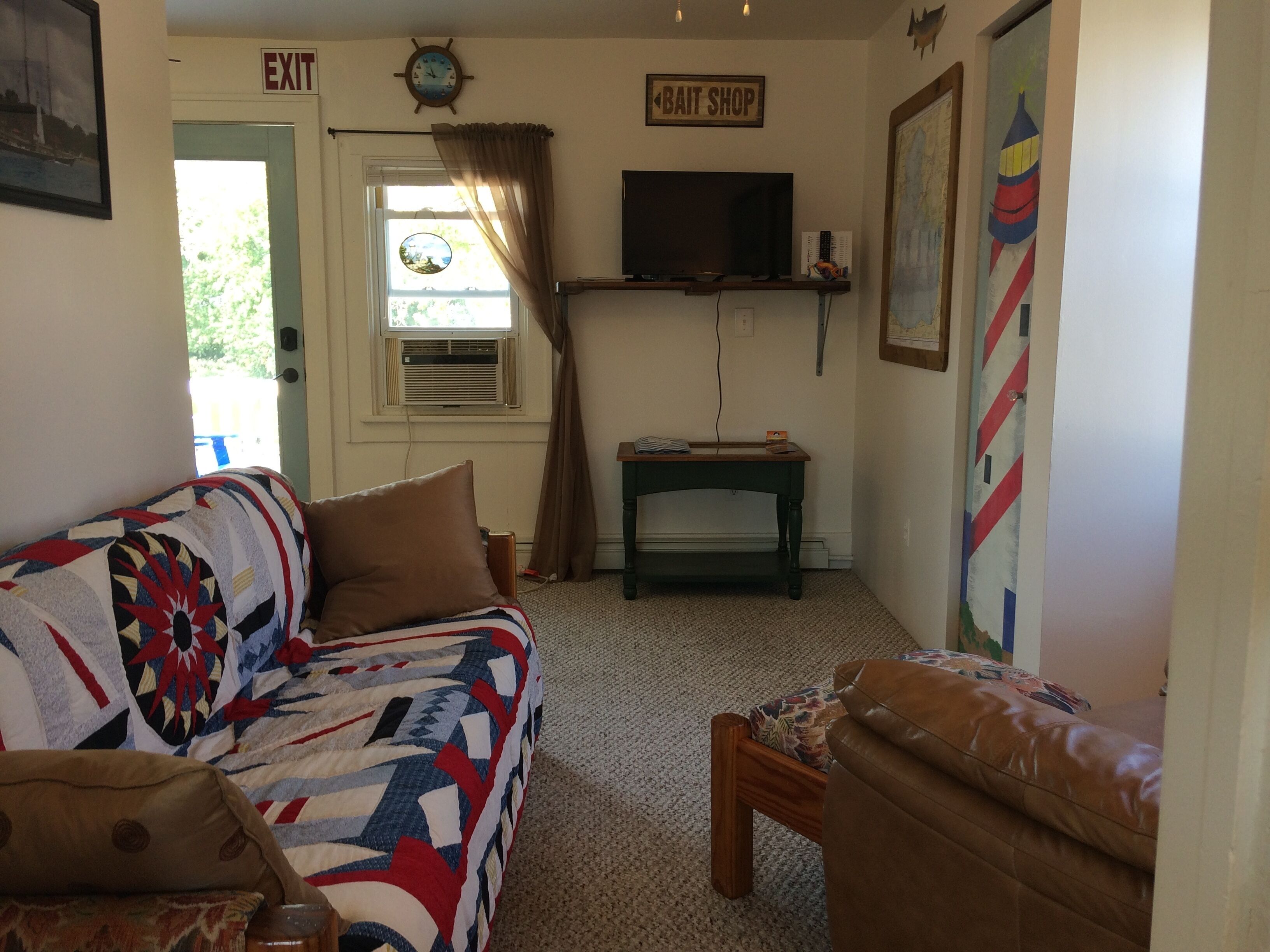 Our Port Cabin is clean & comfy & comes with boat slip & trailer parking! 