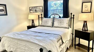 1 chambre, coffres-forts dans les chambres, fer et planche à repasser