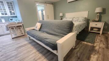 1 Schlafzimmer, Schreibtisch, Bügeleisen/Bügelbrett, kostenloses WLAN