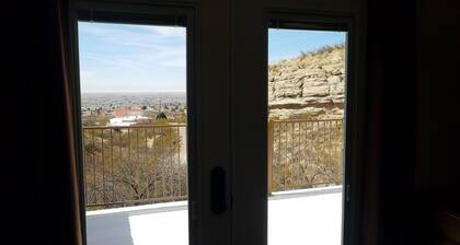 Canyon Vista Home, exclusivo vecindario con magníficas vistas de White Sands