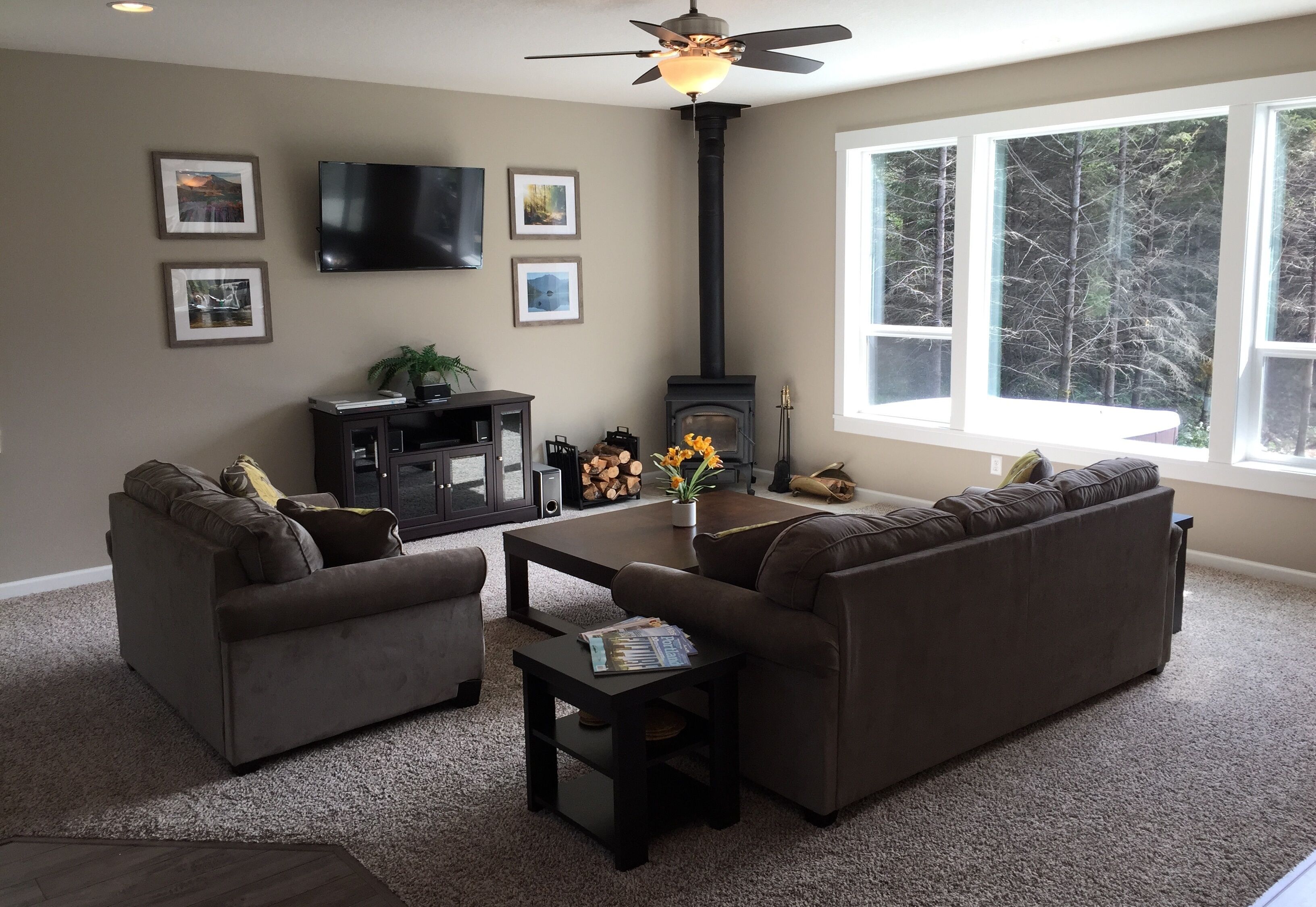 Lakewood Retreat: Peaceful, Relaxing, Secluded, With Hiking, Lakes, and Hot Tub!