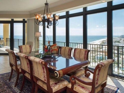 Best Prices for 4 BR Corner Unit!