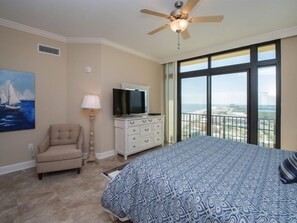 4 habitaciones, tabla de planchar con plancha y wifi gratis
