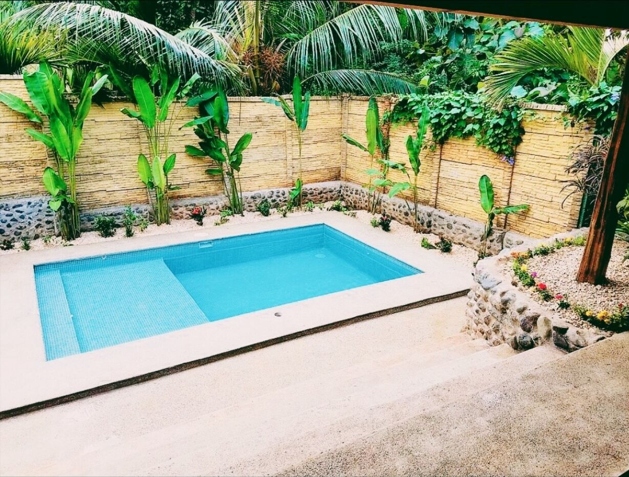 shallow area perfect for babies and kids