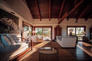 Stereo - The Lodge at Parrot Cay, TCI (Caicos Islands)