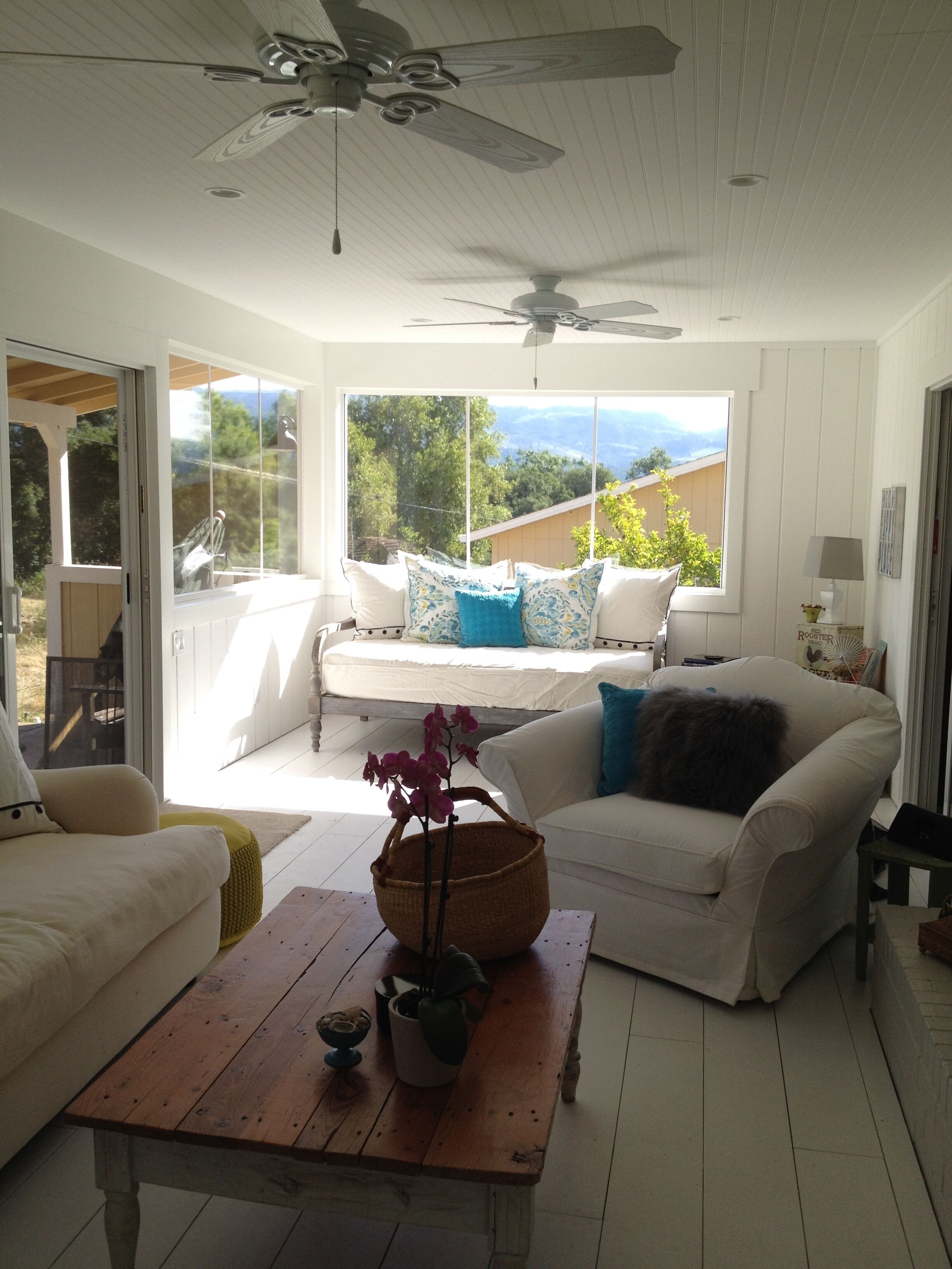 Vineyard Farmhouse Escape