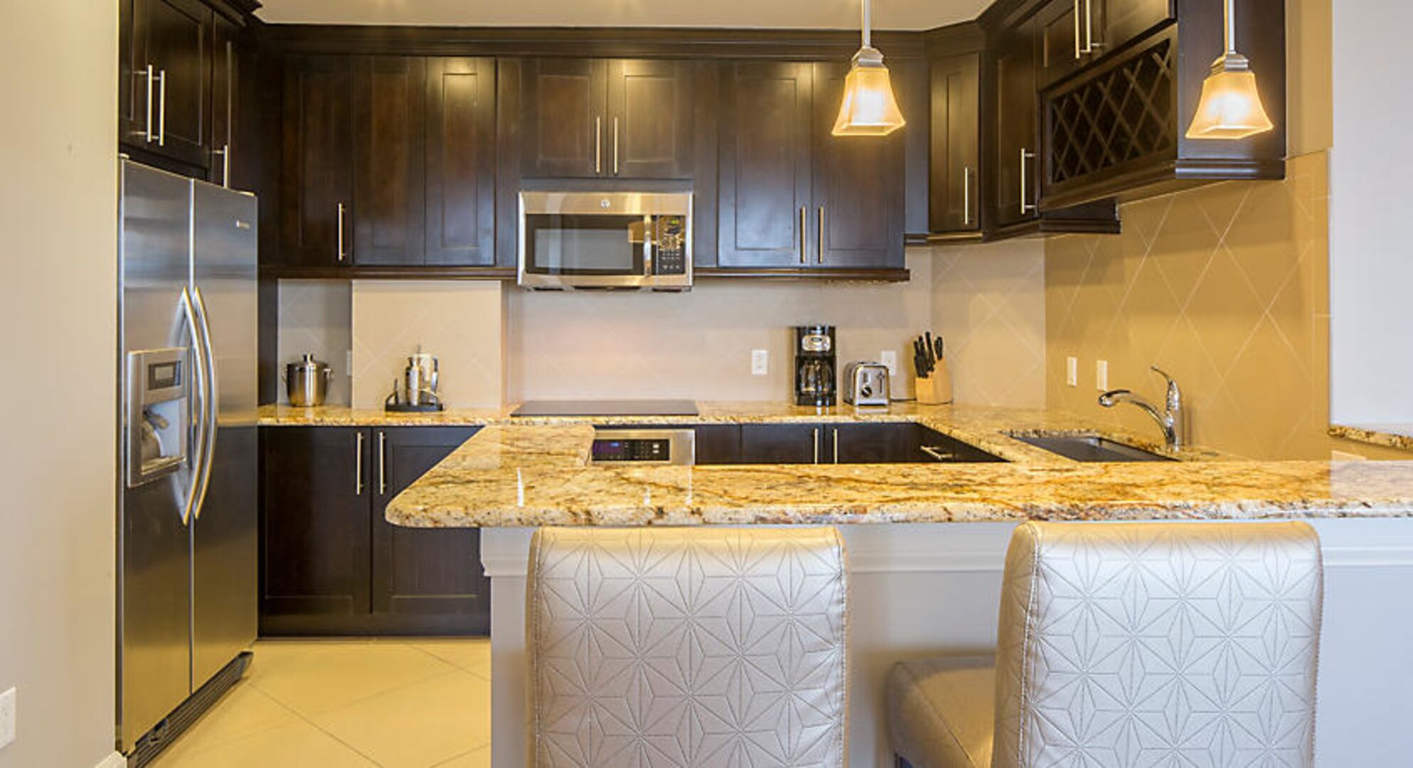 Fountains Resort Orlando-near Disney & Universal - fun for all ages!!! (Room 1)