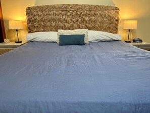 2 chambres, fer et planche à repasser, lit parapluie, Wi-Fi gratuit