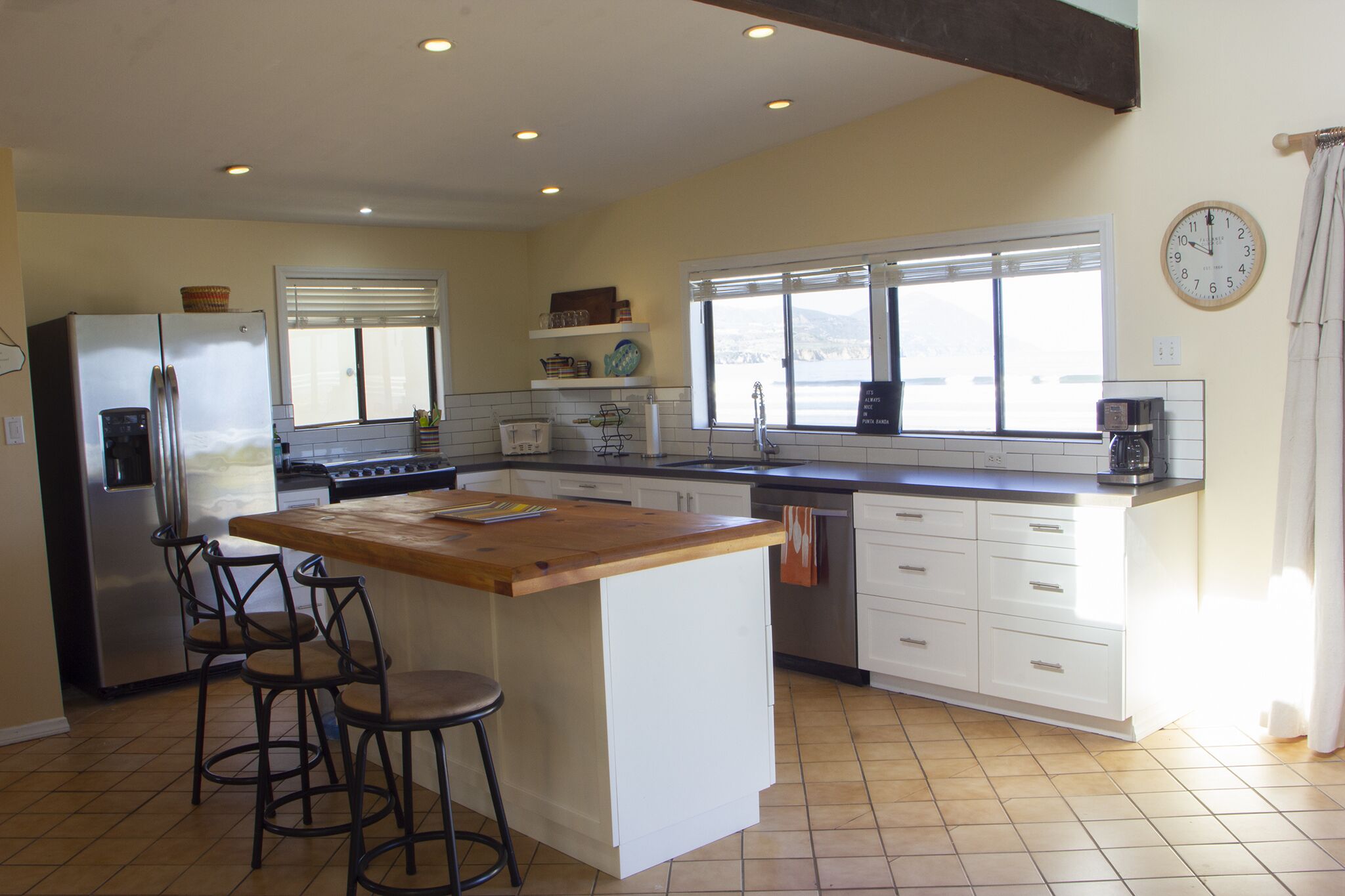 Feels-like-home but on the beach