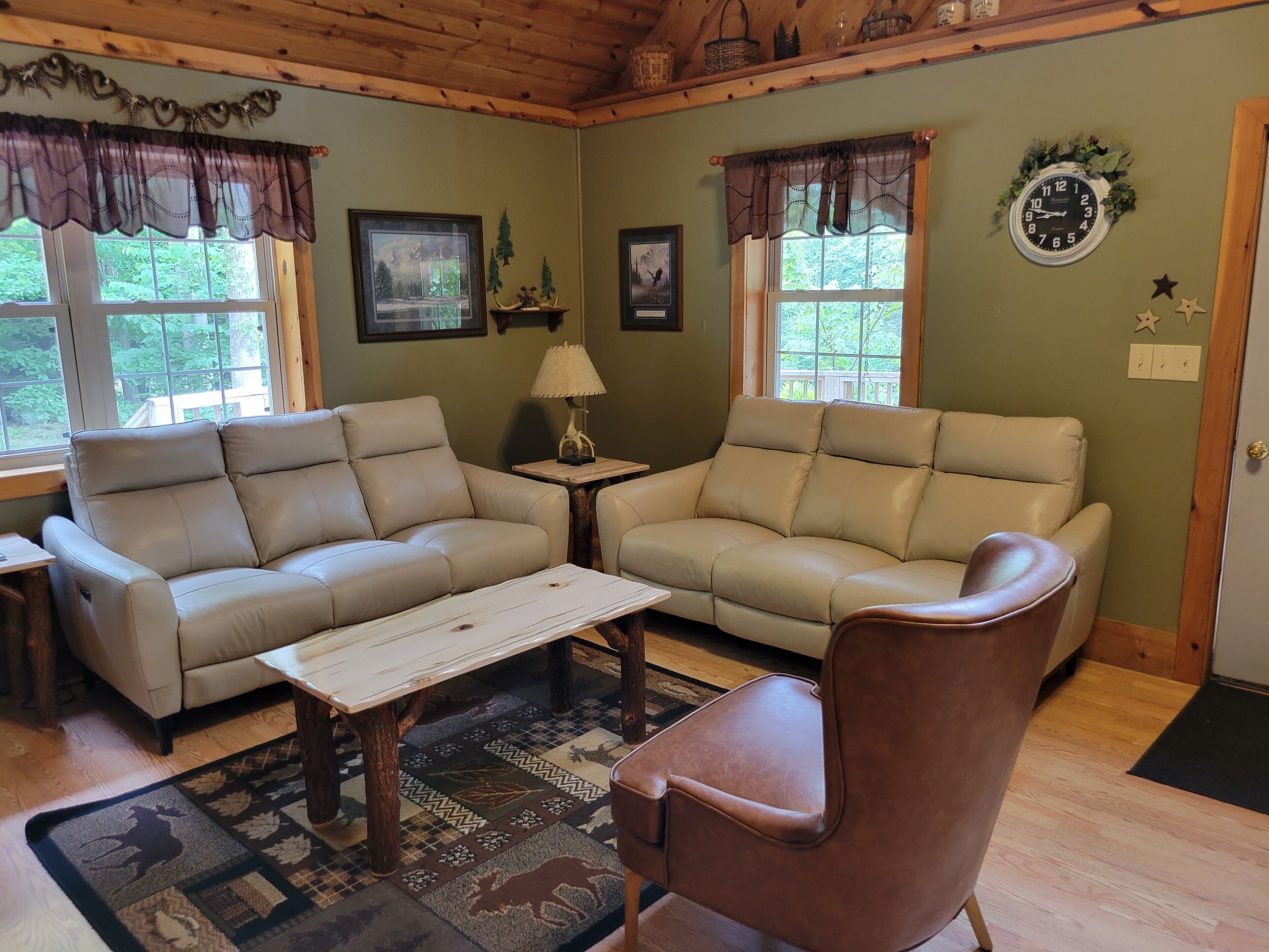 Paradise Cabin at Pardise in the Woods overlooking the Buckhannon River