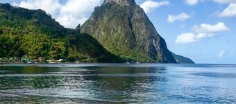 Treehouse Hideaway Villa II - Million Dollar Piton e vista sull'oceano