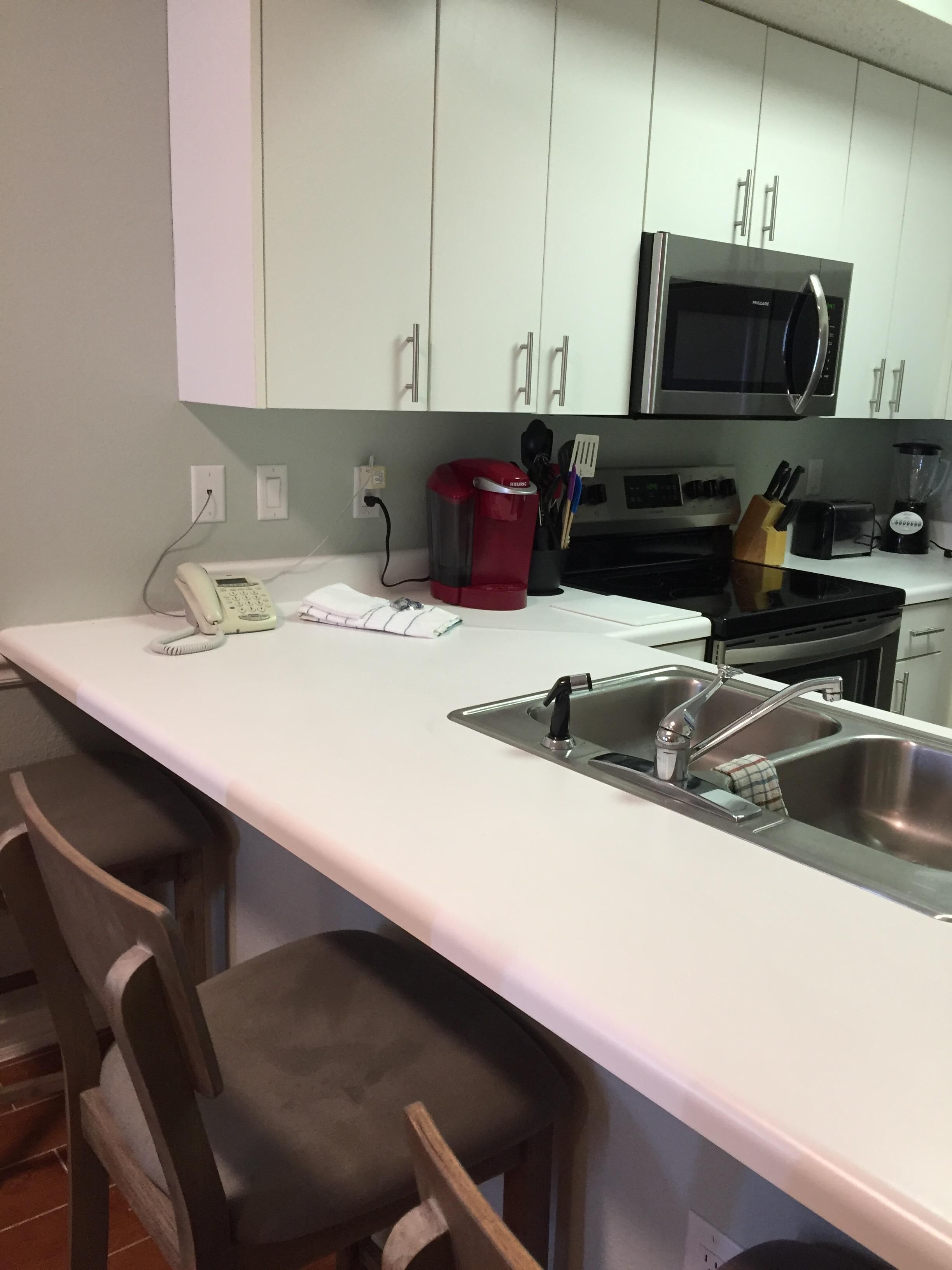 Tidewater Unit #606 Nicely appointed 1 BD/1BA with built-in bunks Gulf front
