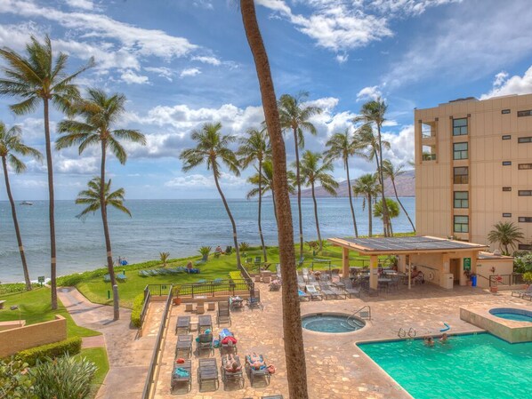 Ulkouima-allas, lämmitetty uima-allas