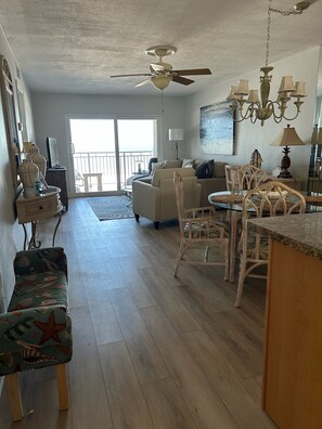 Smart TV, DVD player, books