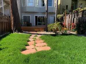 Terrace/patio - Newly avail. 4BR SF house, top loc, 3 park (San Francisco)