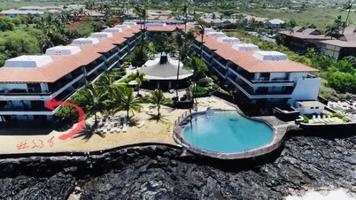 TRUE OCEANFRONT WITH WRAP-AROUND LANAI – Prime unit in Casa de Emdeko - B 238