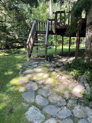 Property grounds - Relaxing Lakefront, Very Clean. Great for Families. (Bethel)