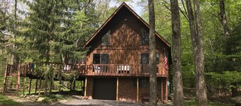 Relaxing Lakefront, Very Clean. Great for Families.