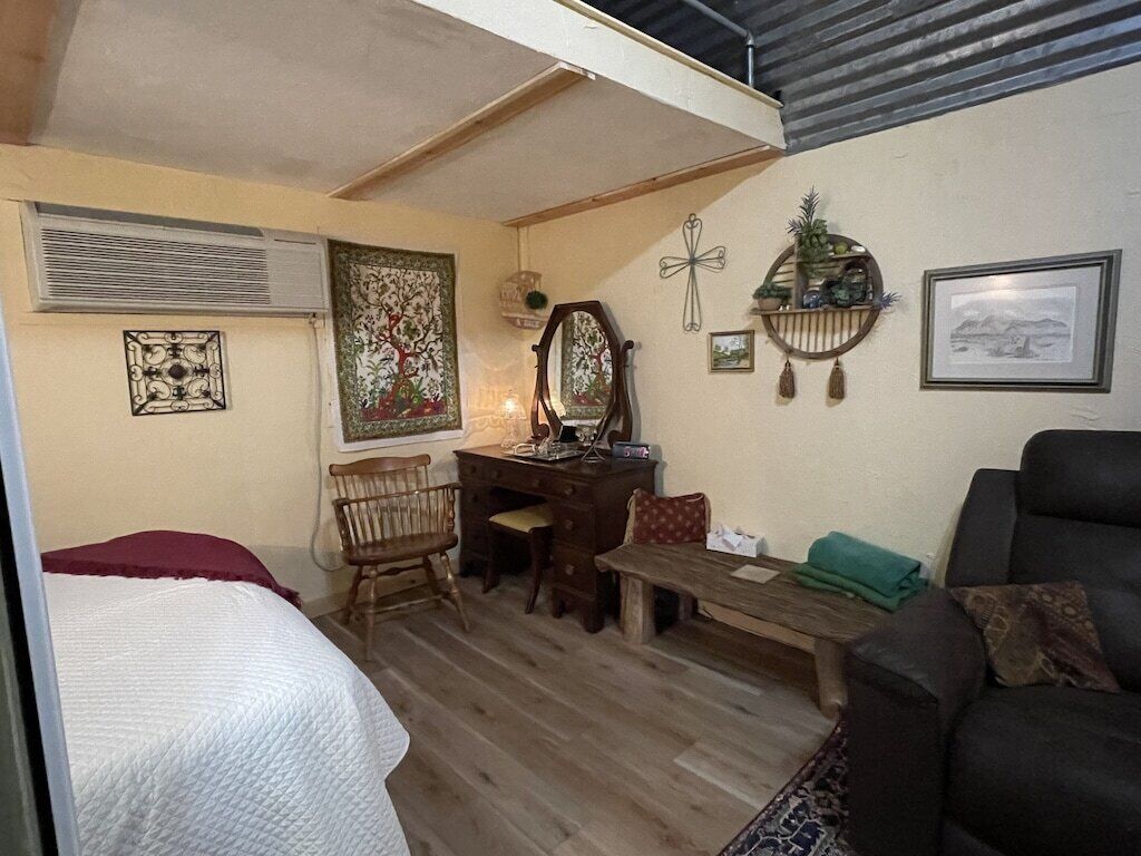 1 chambre, fer et planche à repasser, Wi-Fi gratuit, draps fournis