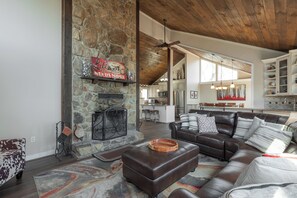 Smart TV, fireplace, video games, DVD player