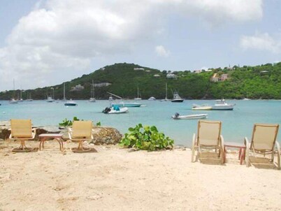 String of Pearls Cozy Romantic Beach Front 1bedroom- Last Minute Discount! Ask!