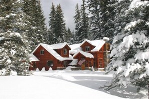 Exterior - Peaceful Nostalgic Mountain Home Memories in the beautiful Vallecito Valley! (Bayfield)
