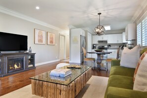 TV, fireplace, DVD player