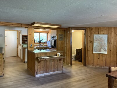 Yellowstone Park - 1/2 Mile-Silver Gate