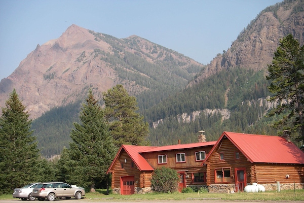 Mt View Home - 1/2 mi.YNP