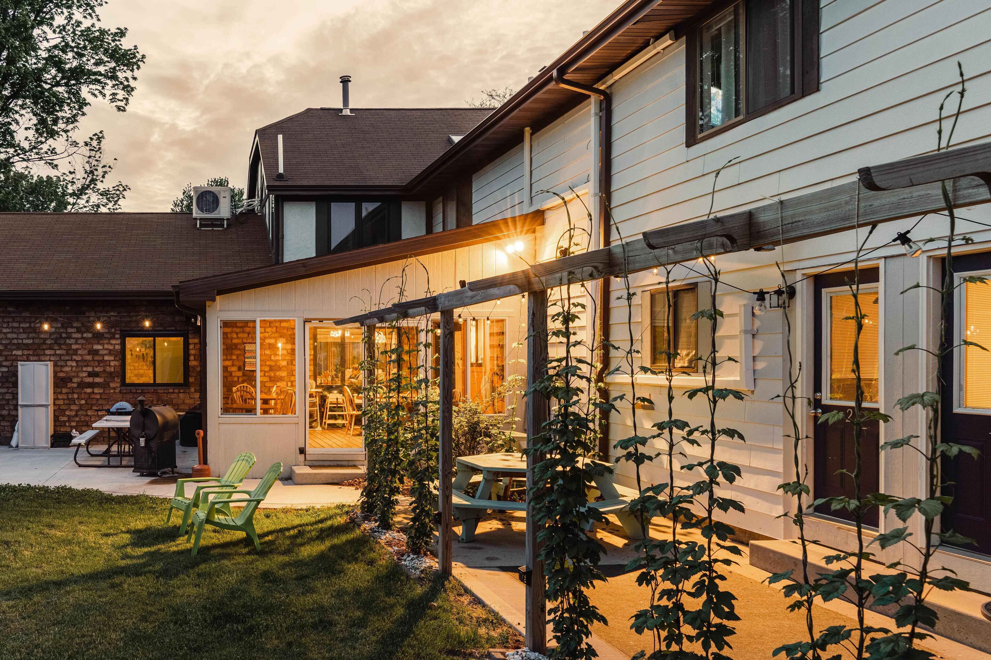 Hops grow up the patios on 6 of the units, creating dappled shade during summer.
