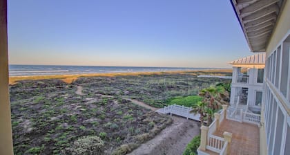 Manu Kai - Beachfront House With Private Pool And Hot Tub 6 Bedroom Home by RedAwning